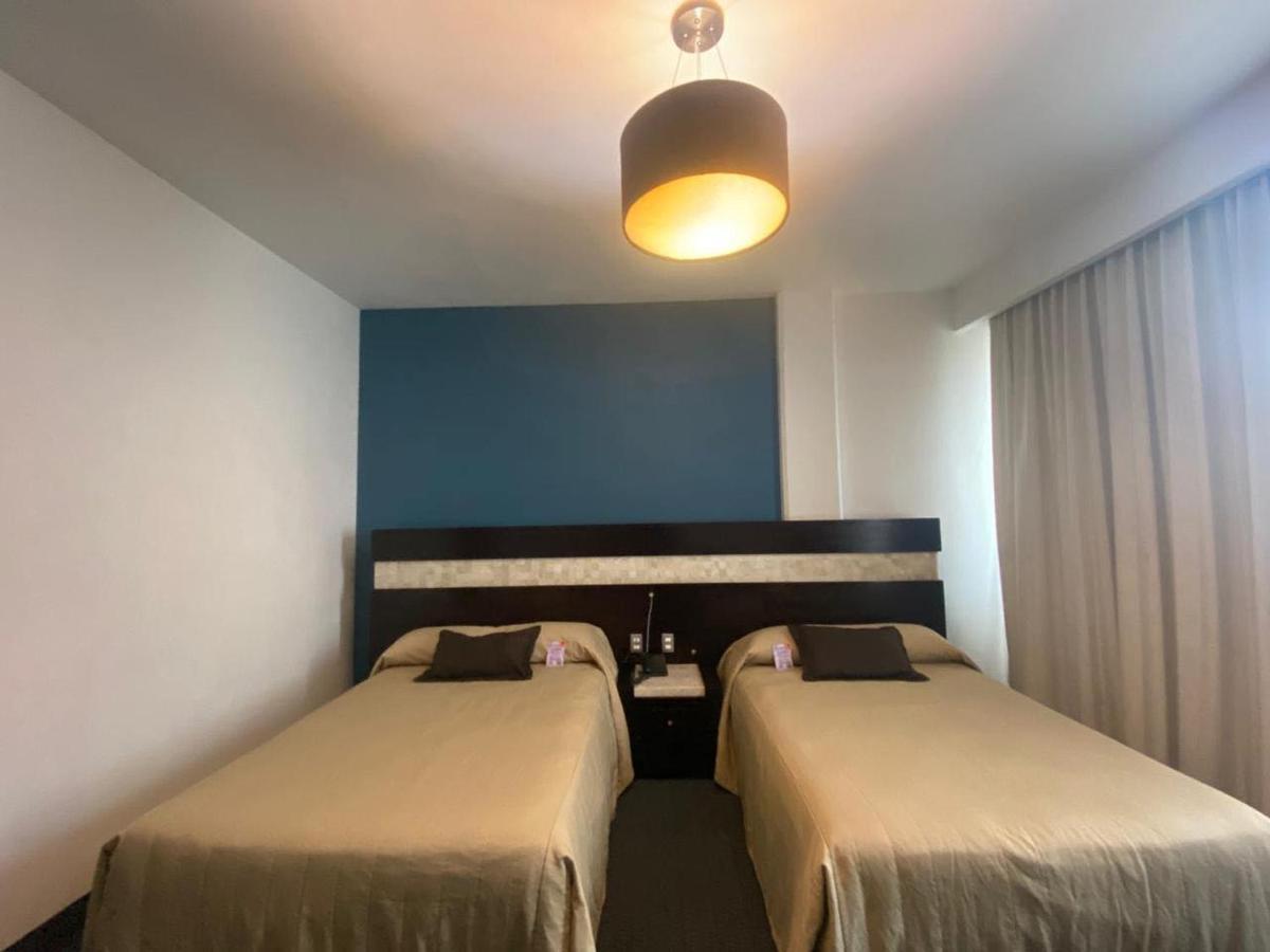 Hotel Real Rex Leon Bagian luar foto