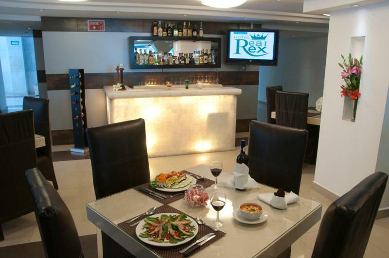 Hotel Real Rex Leon Bagian luar foto